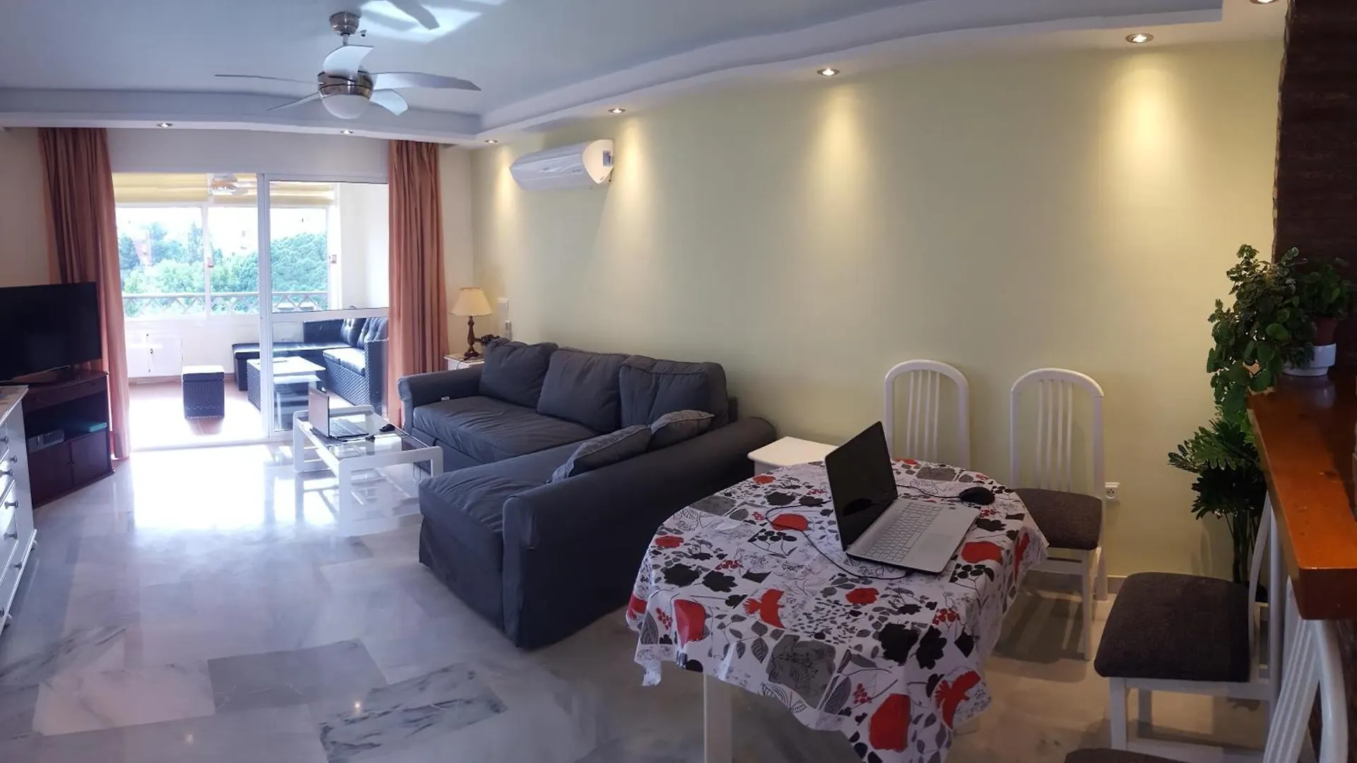 Gamonal28 Luxury Apartment Benalmádena Spanien
